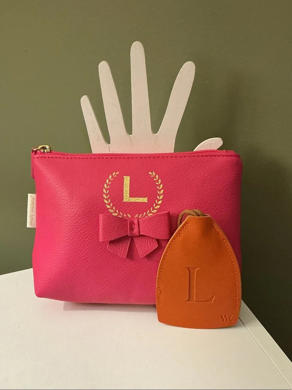 Simply Southern Hot Pink Cosmetic Pouch with Orange Leather Tag Initial “L” EUC
